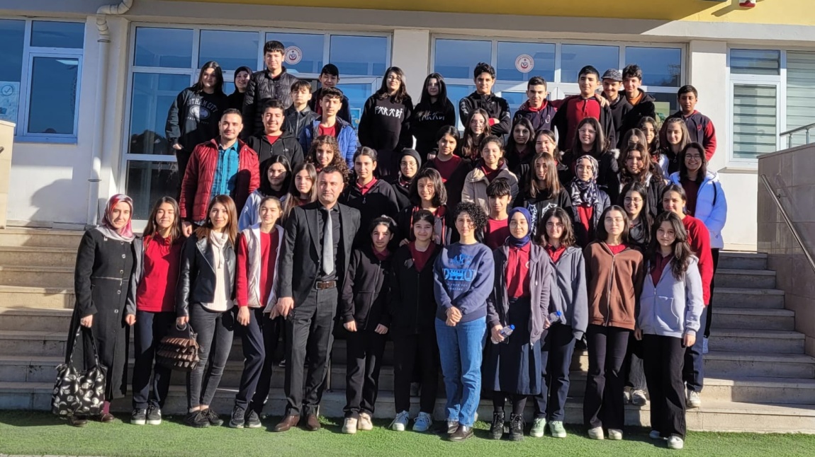 Farabi Anadolu Lisesi'ne  Gezi düzenlendi